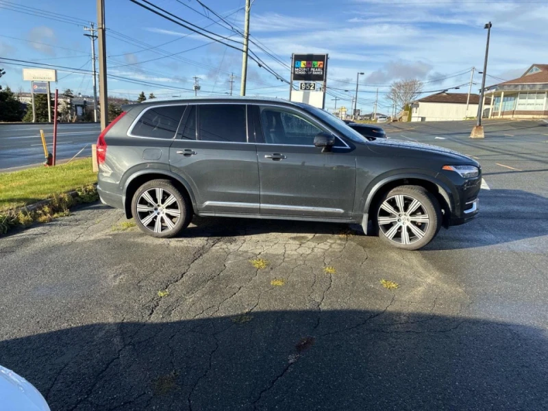 Volvo Xc90 Inscription* 360View* Bowers&Wilkins* HUD* Park as, снимка 3 - Автомобили и джипове - 52482283