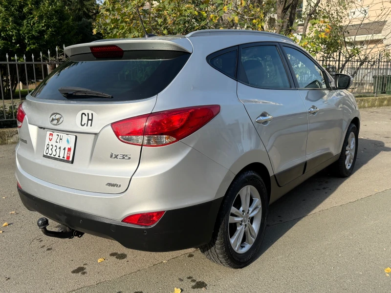 Hyundai IX35 2.0 4x4 AAVTOMAT, снимка 4 - Автомобили и джипове - 52648593
