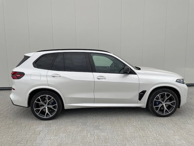 BMW X5 M60i xDrive, снимка 5 - Автомобили и джипове - 45341243