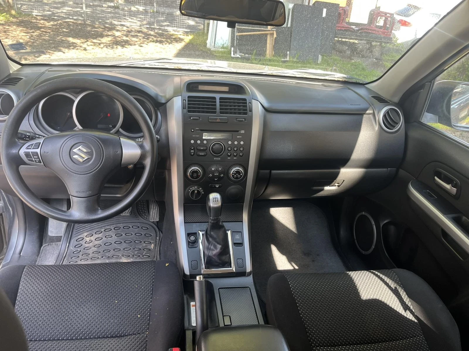Suzuki Vitara 1.9DDIS - изображение 6