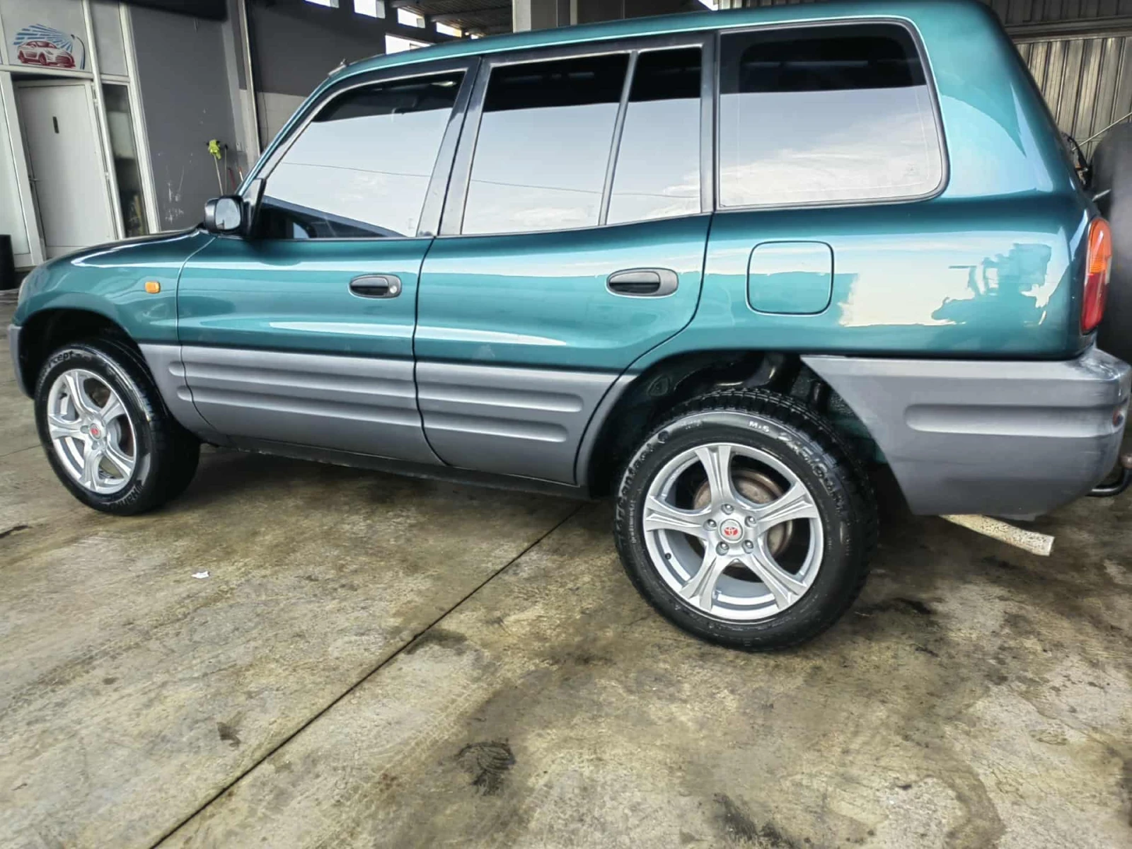 Toyota Rav4 | Mobile.bg   11