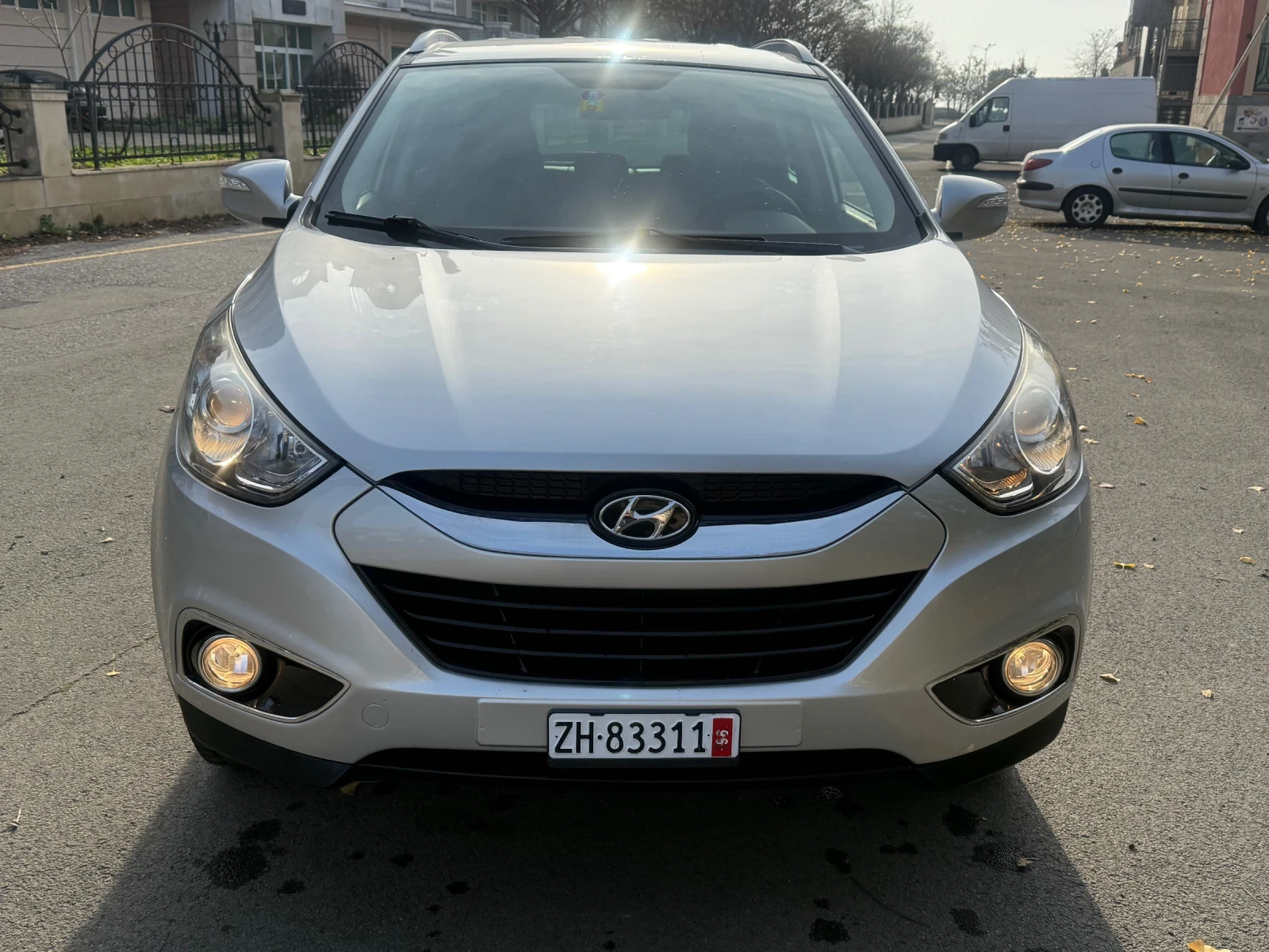 Hyundai IX35 2.0 4x4 AAVTOMAT | Mobile.bg � ����������� 12