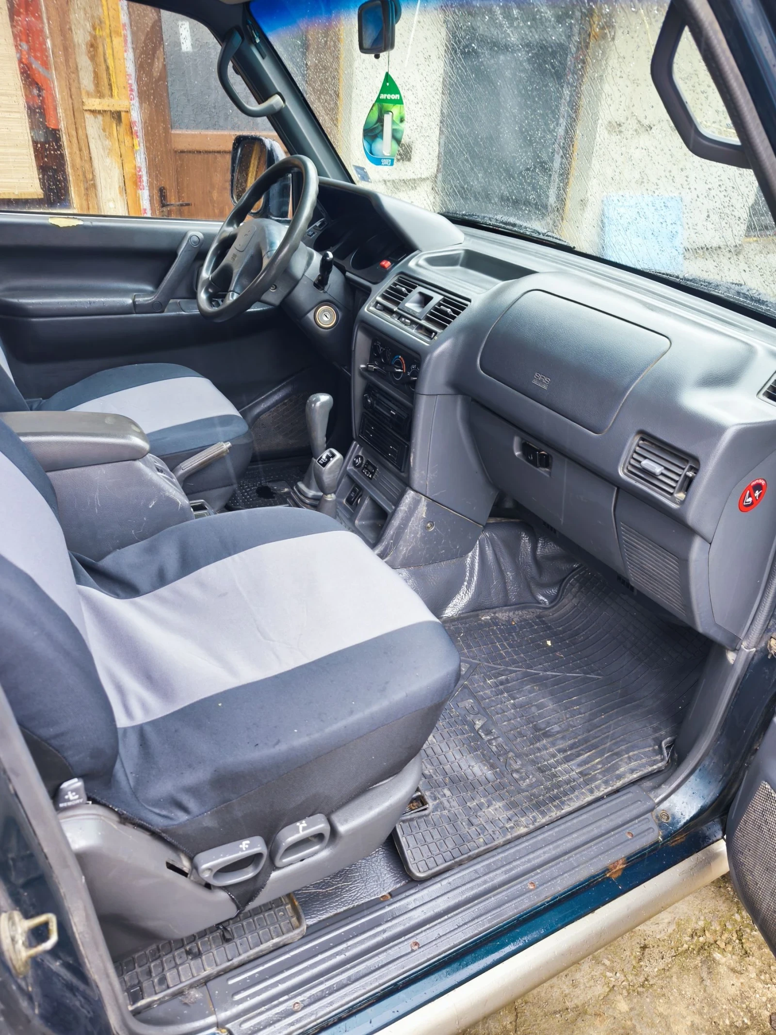 Mitsubishi Pajero 3000 V6 177к.с Canvas Top - изображение 8