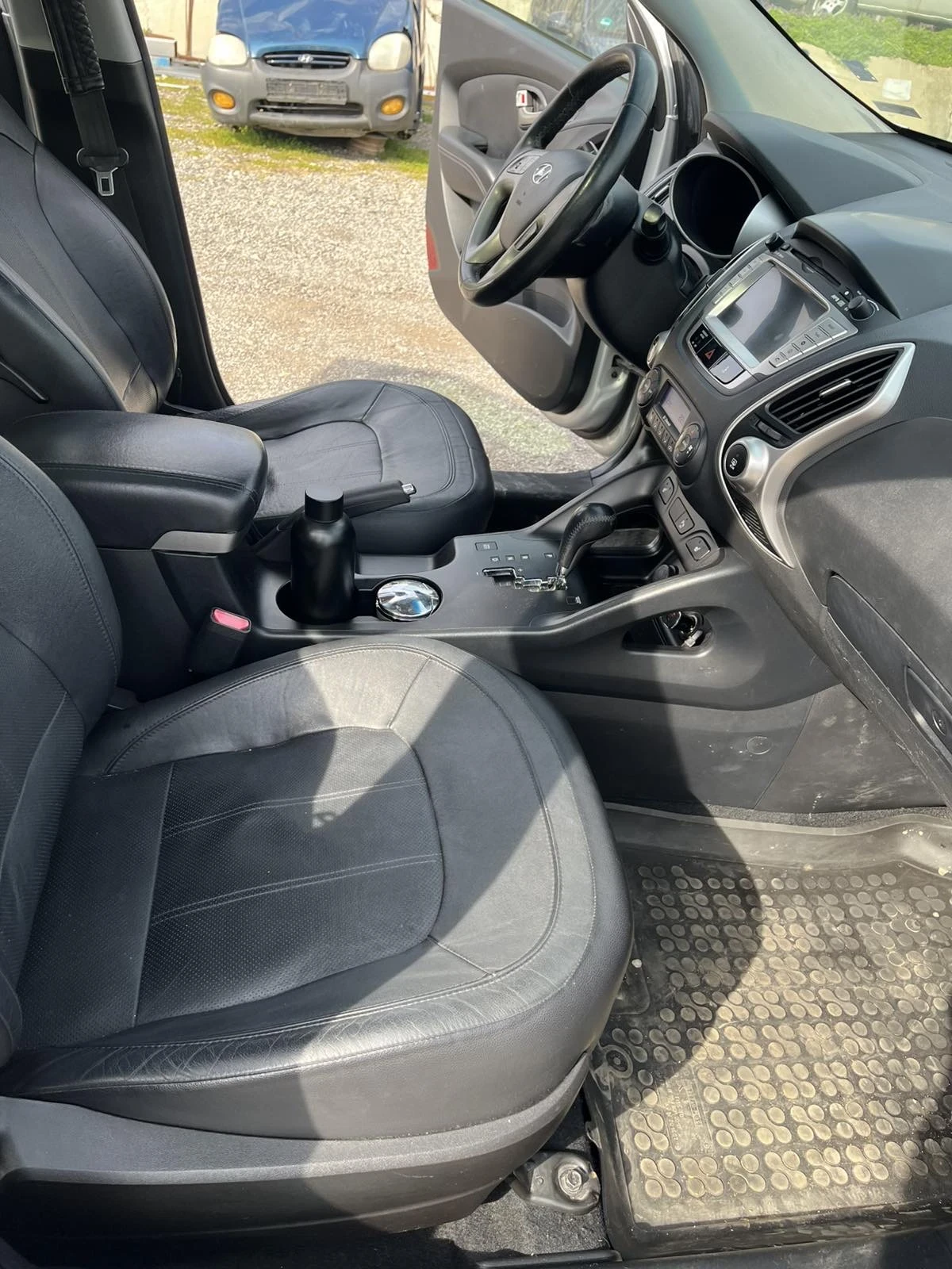 Hyundai IX35, снимка 9 - Автомобили и джипове - 53907868