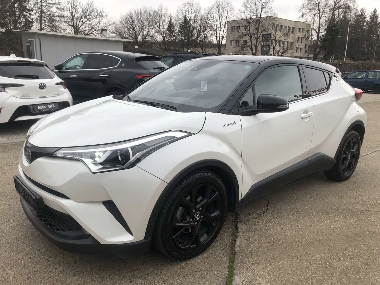 Toyota C-HR LUXURY, снимка 3 - Автомобили и джипове - 53913859