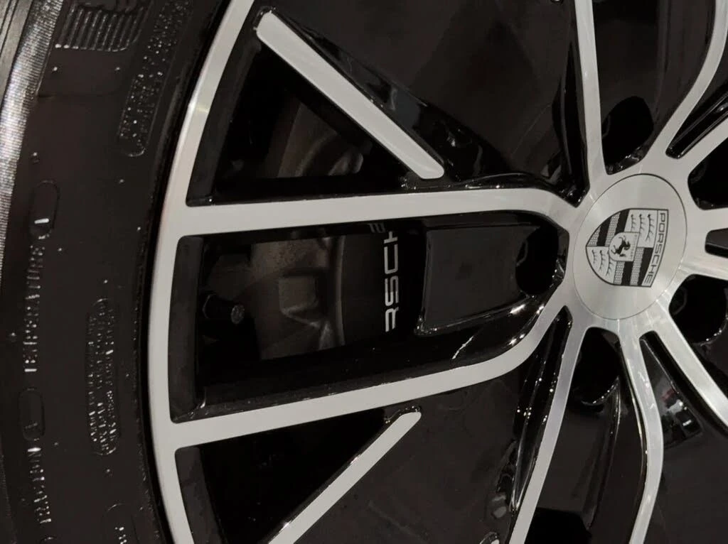 Porsche Macan 2.0Т * 4х4 * 14677км * АвтоКредит* (ЦЕНА ДО БГ), снимка 11 - Автомобили и джипове - 54149680