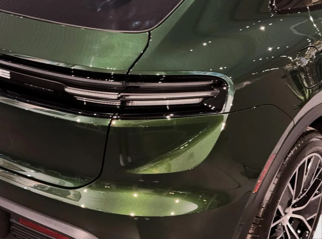 Porsche Macan 2.0Т * 4х4 * 14677км * АвтоКредит* (ЦЕНА ДО БГ), снимка 9 - Автомобили и джипове - 54149680