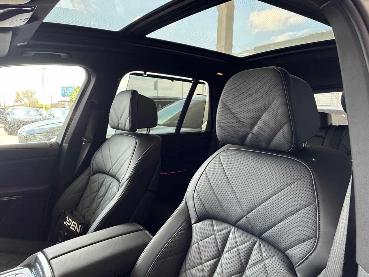 BMW X5  xDrive40i / 360 / DISTRONIC / Harman Kardon /, снимка 16 - Автомобили и джипове - 54581831