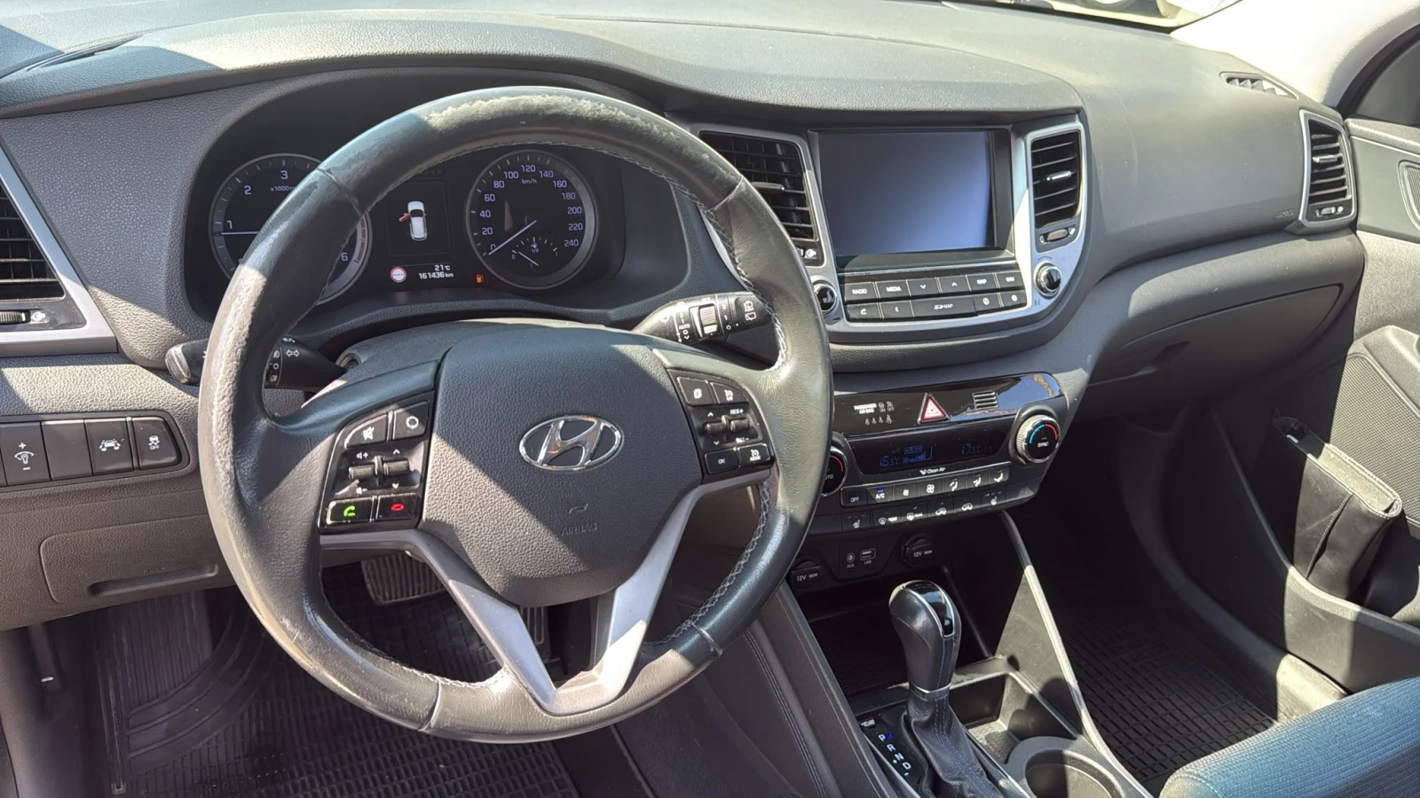 Hyundai Tucson 1.7CRDI= Xpossible= Avtomat= Navi!!!, снимка 8 - Автомобили и джипове - 55711998