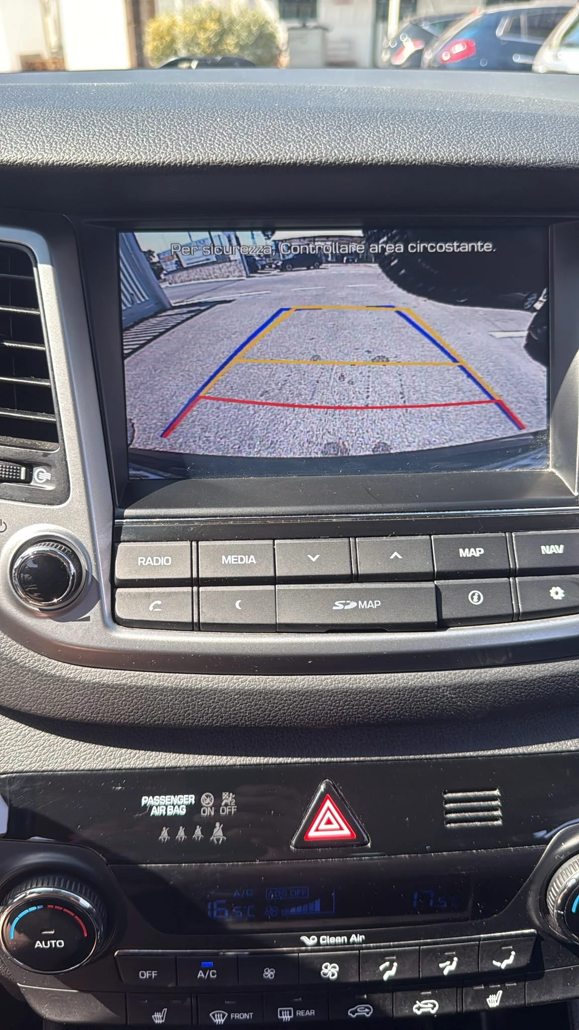 Hyundai Tucson 1.7CRDI= Xpossible= Avtomat= Navi!!!, снимка 11 - Автомобили и джипове - 55711998