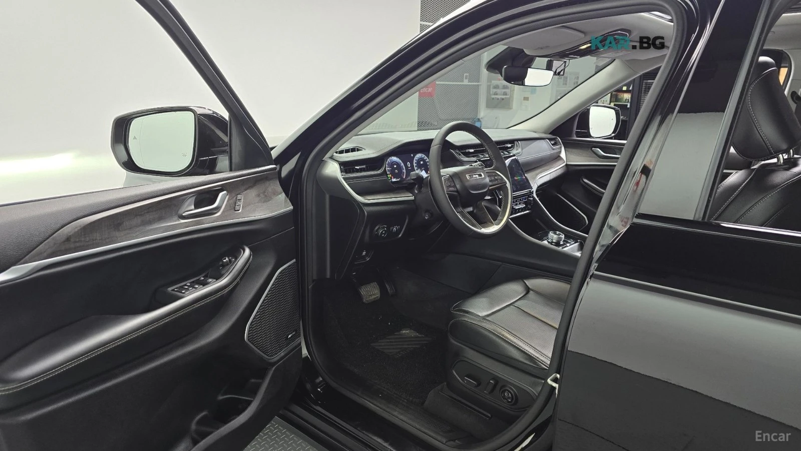 Jeep Grand cherokee 3.6* LIMITED* ОБДУХВАНЕ* КАМЕРА* ПОДГРЕВ* , снимка 10 - Автомобили и джипове - 56170100