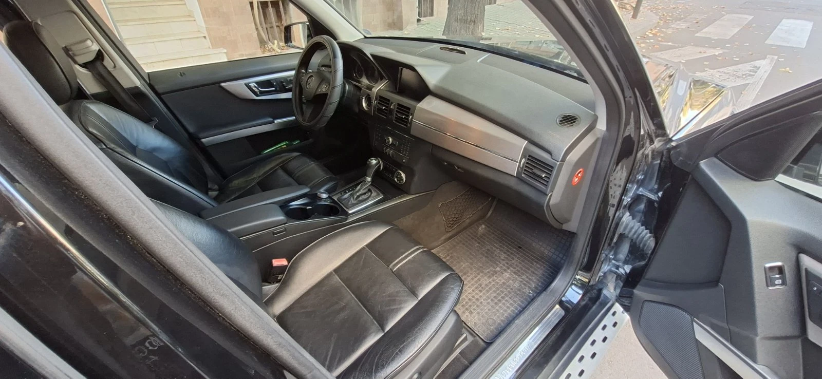 Mercedes-Benz GLK 320 CDI 4MATIC, снимка 10 - Автомобили и джипове - 56616891