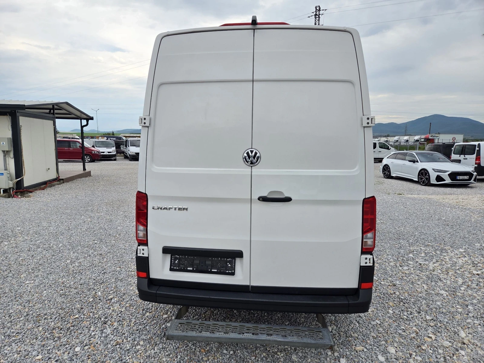 VW Crafter 2.0 TDI, Автоматик, Навигация, Клима - изображение 4