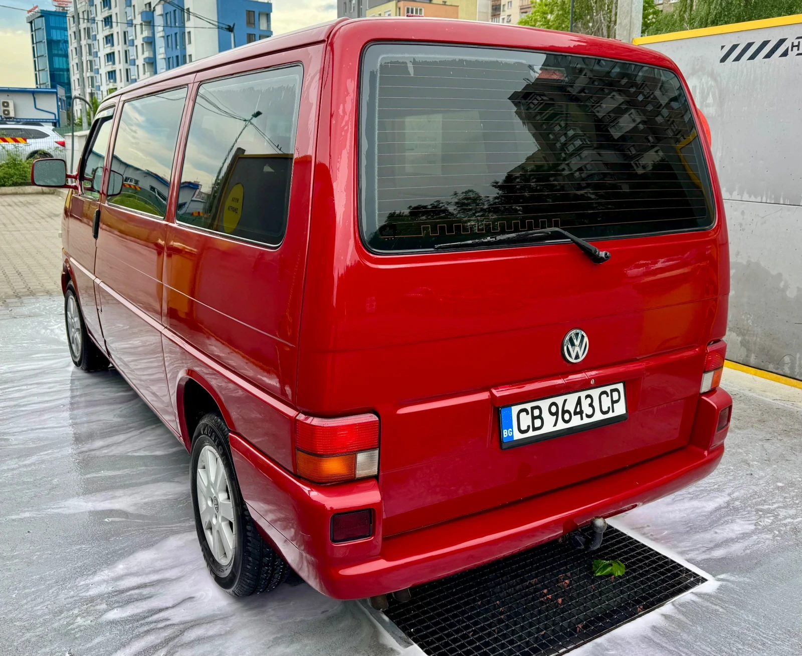 VW Caravelle 2.5 - изображение 5
