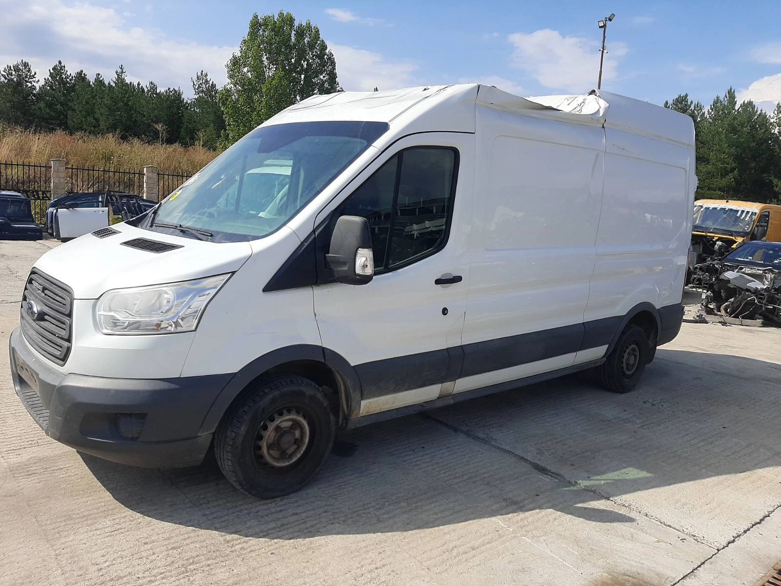 Ford Transit 2.2 - изображение 2