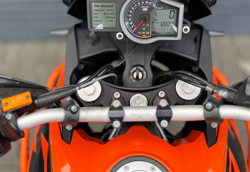 Ktm Adventure 1090cc Akrapovic* NAVI* 3 куфара, снимка 11 - Мотоциклети и мототехника - 52003565