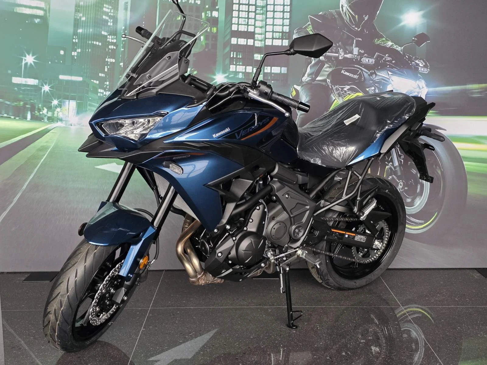 Kawasaki Versys 650 2026, снимка 4 - Мотоциклети и мототехника - 54770686