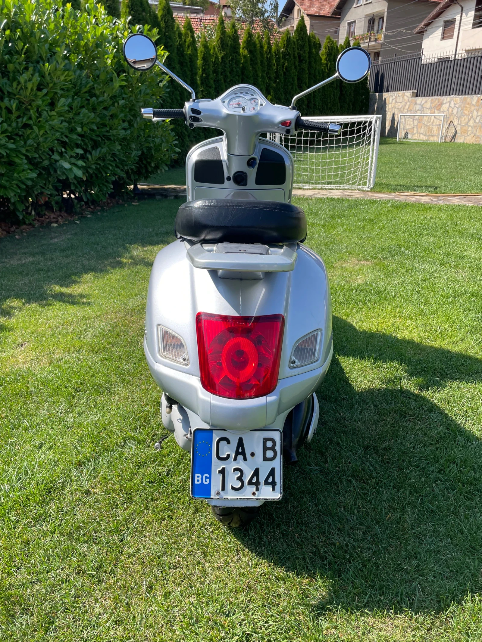 Vespa GTS 200GT, снимка 11 - Мотоциклети и мототехника - 55448425