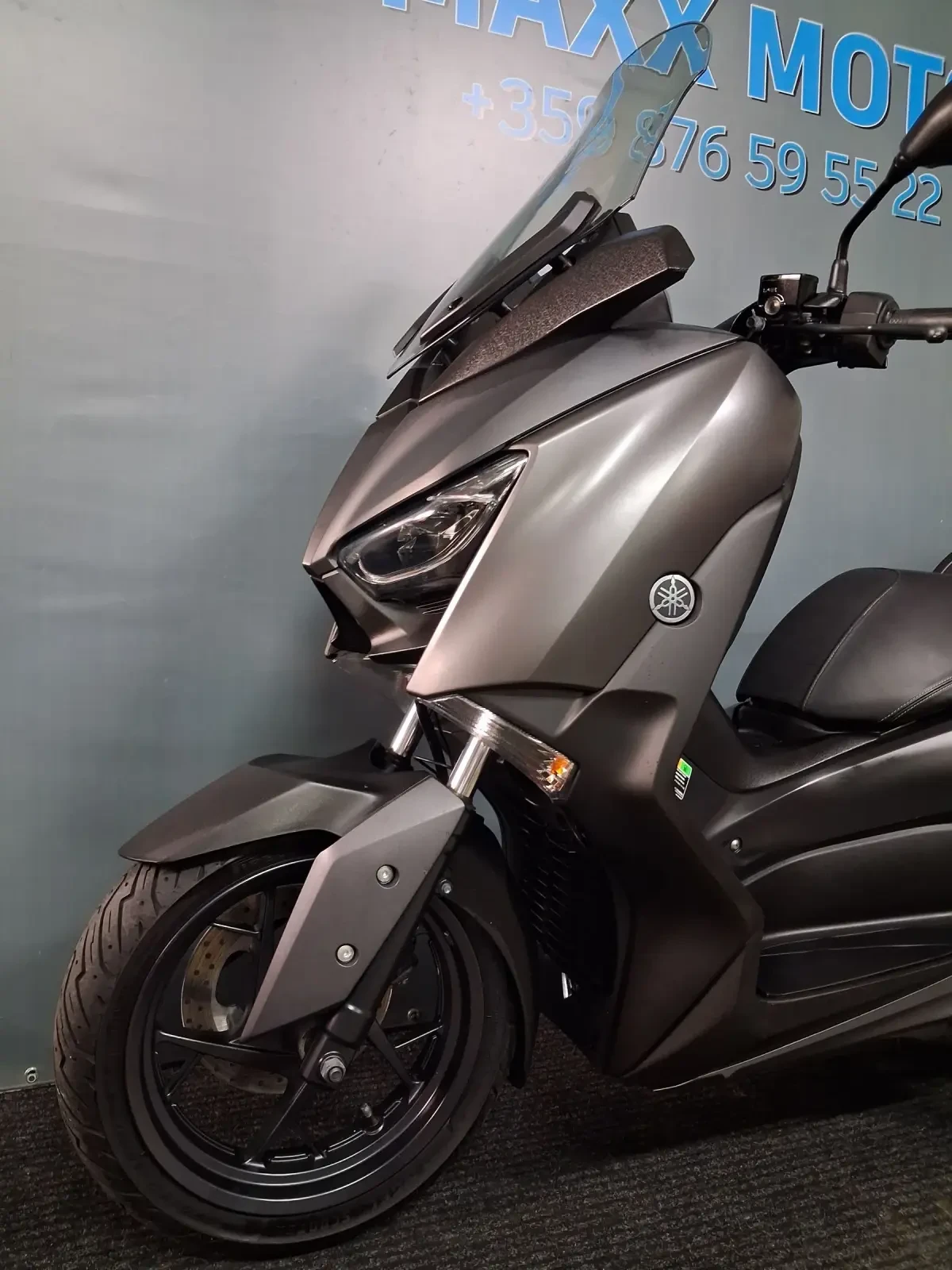 Yamaha X-max 300i ABS TCS Keyless, снимка 2 - Мотоциклети и мототехника - 56227123