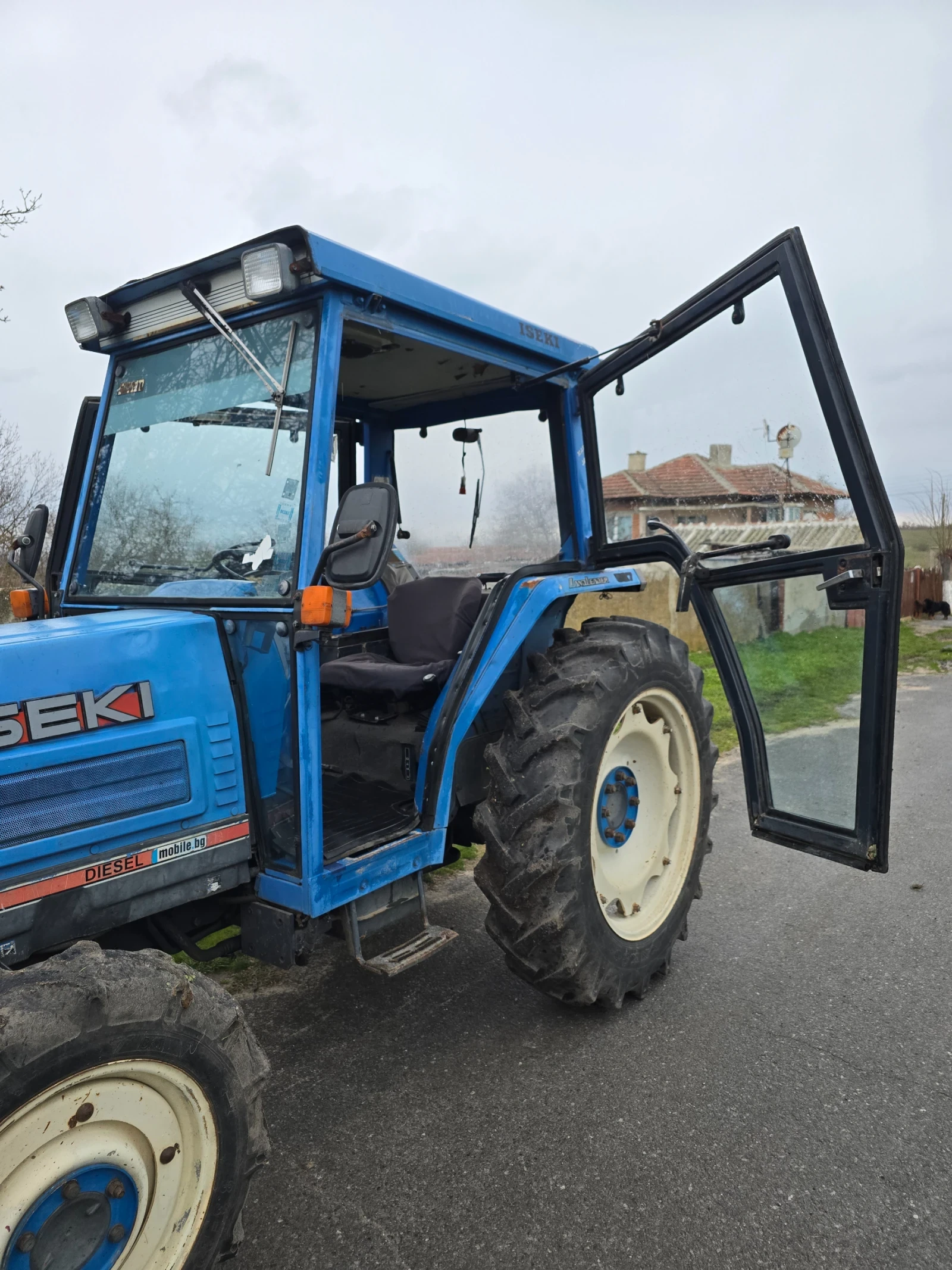 Трактор ISEKI