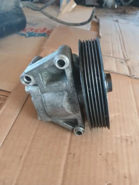 6G91-3A696-EF хидравлична помпа Lang Rover Freelender , снимка 2