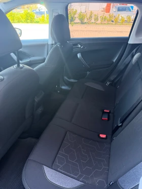 Peugeot 2008 1.6 E- BlueHDi , снимка 8