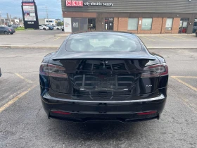 Tesla Model S Plaid | CARFAX | АВТОФИНАНСИРАНЕ, снимка 5