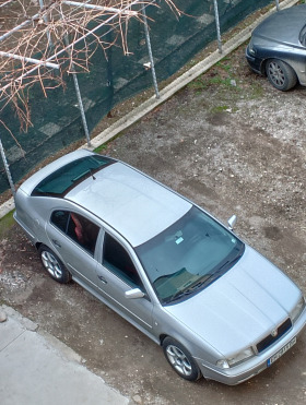 Skoda Octavia, снимка 4 - Автомобили и джипове - 44126991