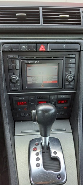 Audi A4 2.0, снимка 8