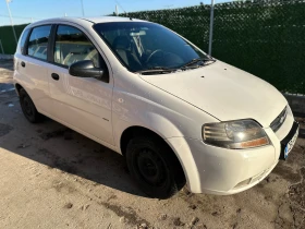 Chevrolet Aveo 1.4i-84к.с* Газ* Регистрирана* , снимка 4