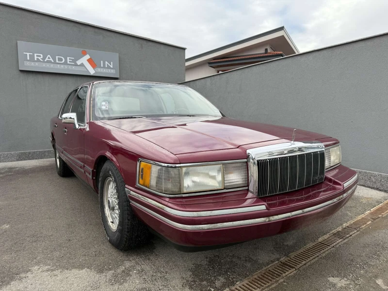 Lincoln Town car, снимка 3 - Автомобили и джипове - 48800703