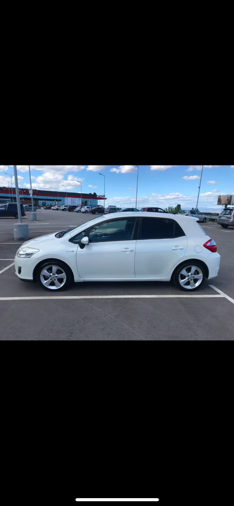 Toyota Auris, снимка 3 - Автомобили и джипове - 49227330