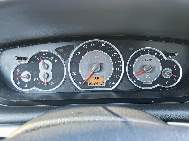 Citroen C5 1.8 бензин 125 кс, Евро 4, Отличен, Facelift , снимка 11 - Автомобили и джипове - 50248222