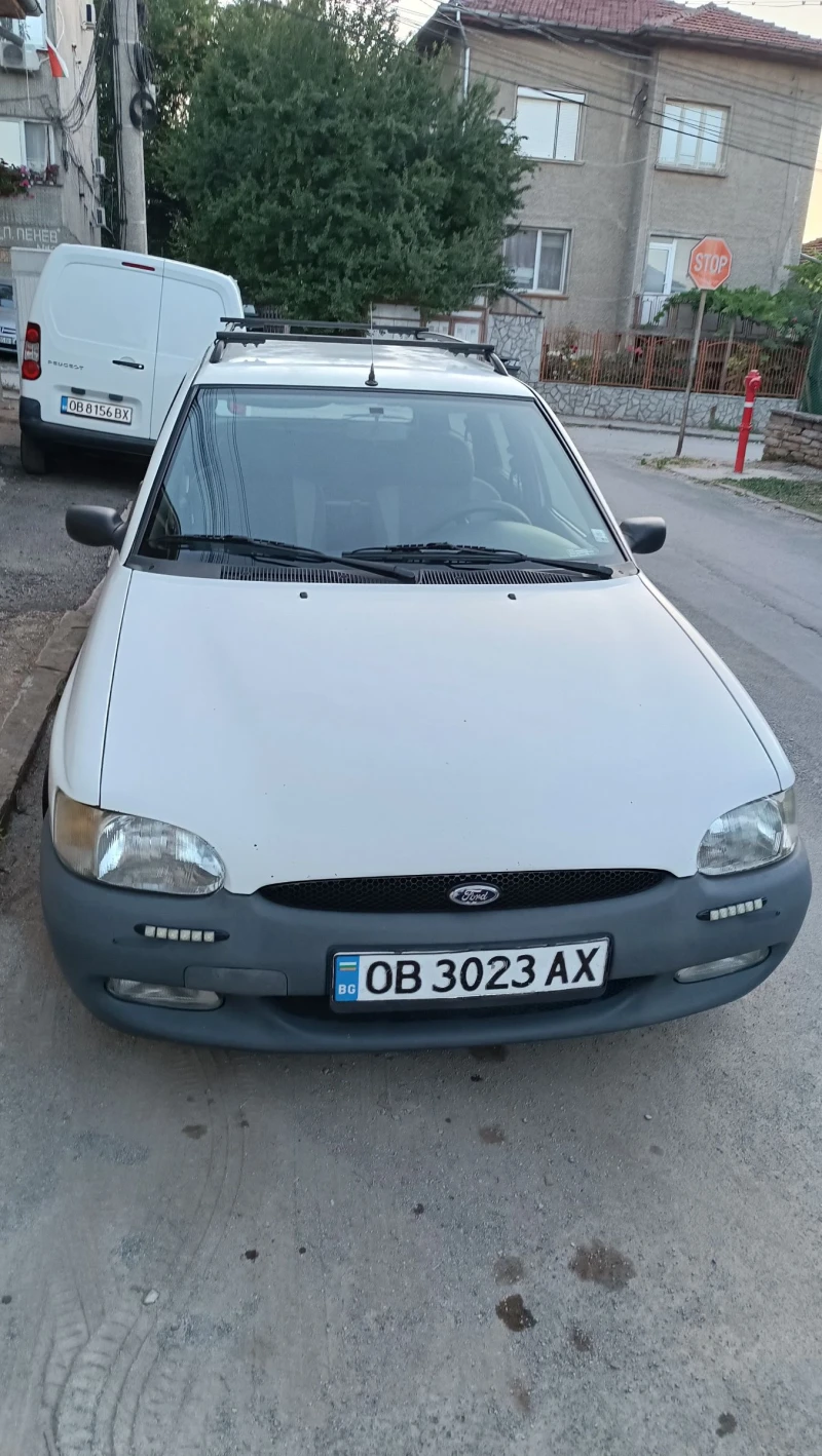 Ford Escort 1.6 / 16V Бензин - Газ LPG, снимка 3 - Автомобили и джипове - 50800744