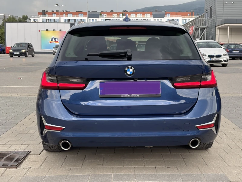 BMW 320, снимка 4 - Автомобили и джипове - 52568004