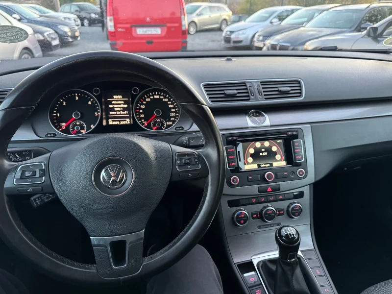 VW Passat 2.0тди 140к.с, снимка 14 - Автомобили и джипове - 52436670