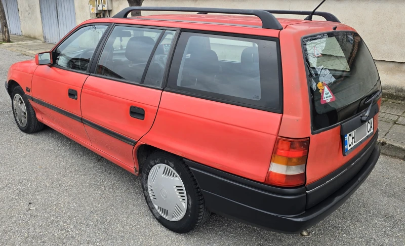 Opel Astra Газ, снимка 5 - Автомобили и джипове - 52708682