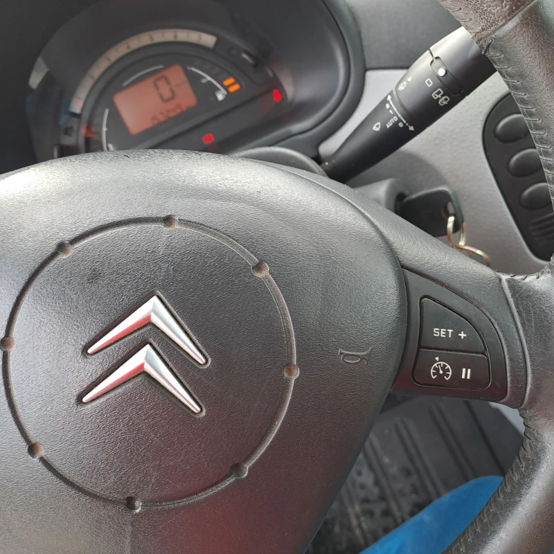 Citroen C3 1.6i 16v, снимка 11 - Автомобили и джипове - 53152780
