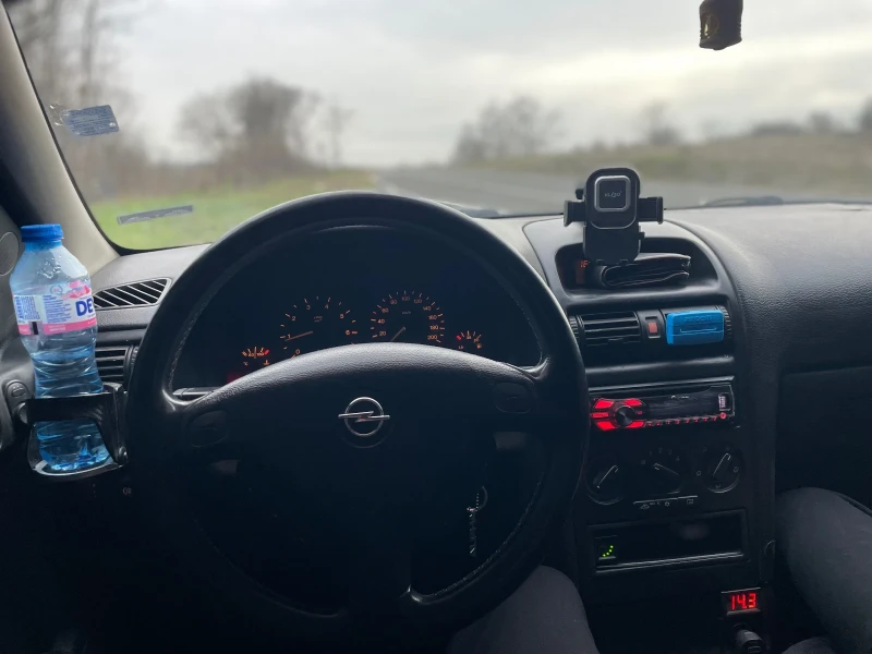 Opel Astra, снимка 10 - Автомобили и джипове - 53182013