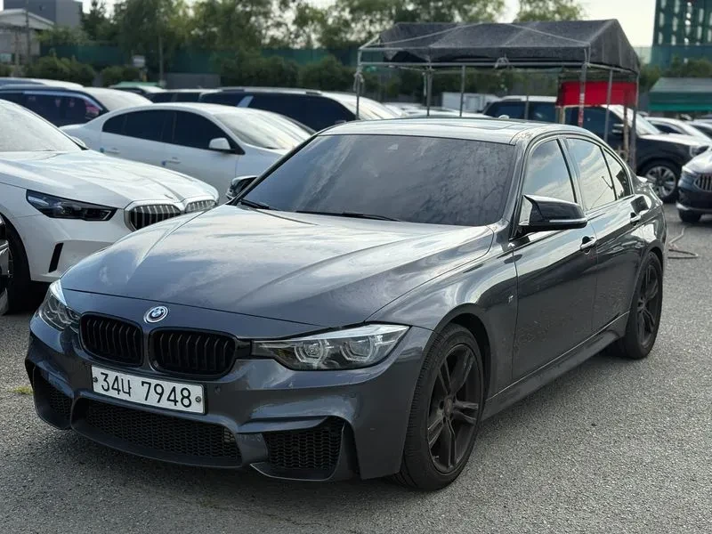BMW 330 I M Sports Shadow