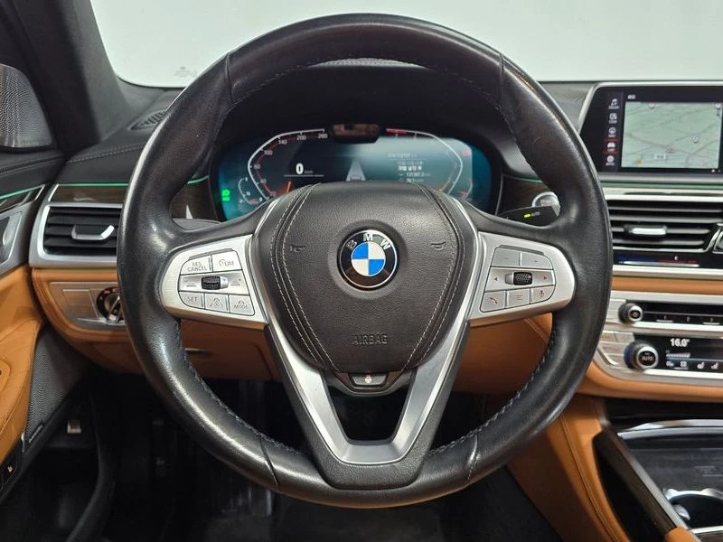 BMW 740 740Li xDrive Design Pure Excellence, снимка 14 - Автомобили и джипове - 55963922