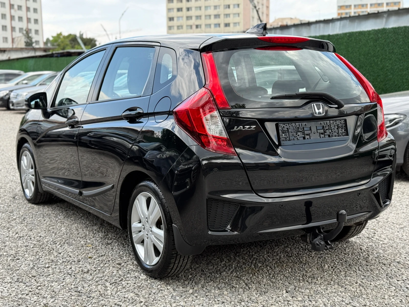 Honda Jazz 1.3 I-VTEC 102hp - изображение 5