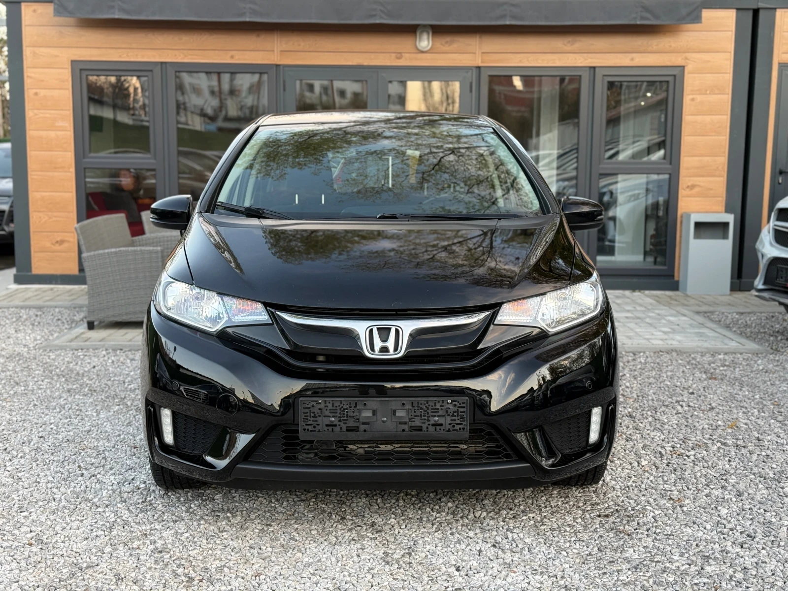 Honda Jazz 1.3 I-VTEC 102hp - изображение 2