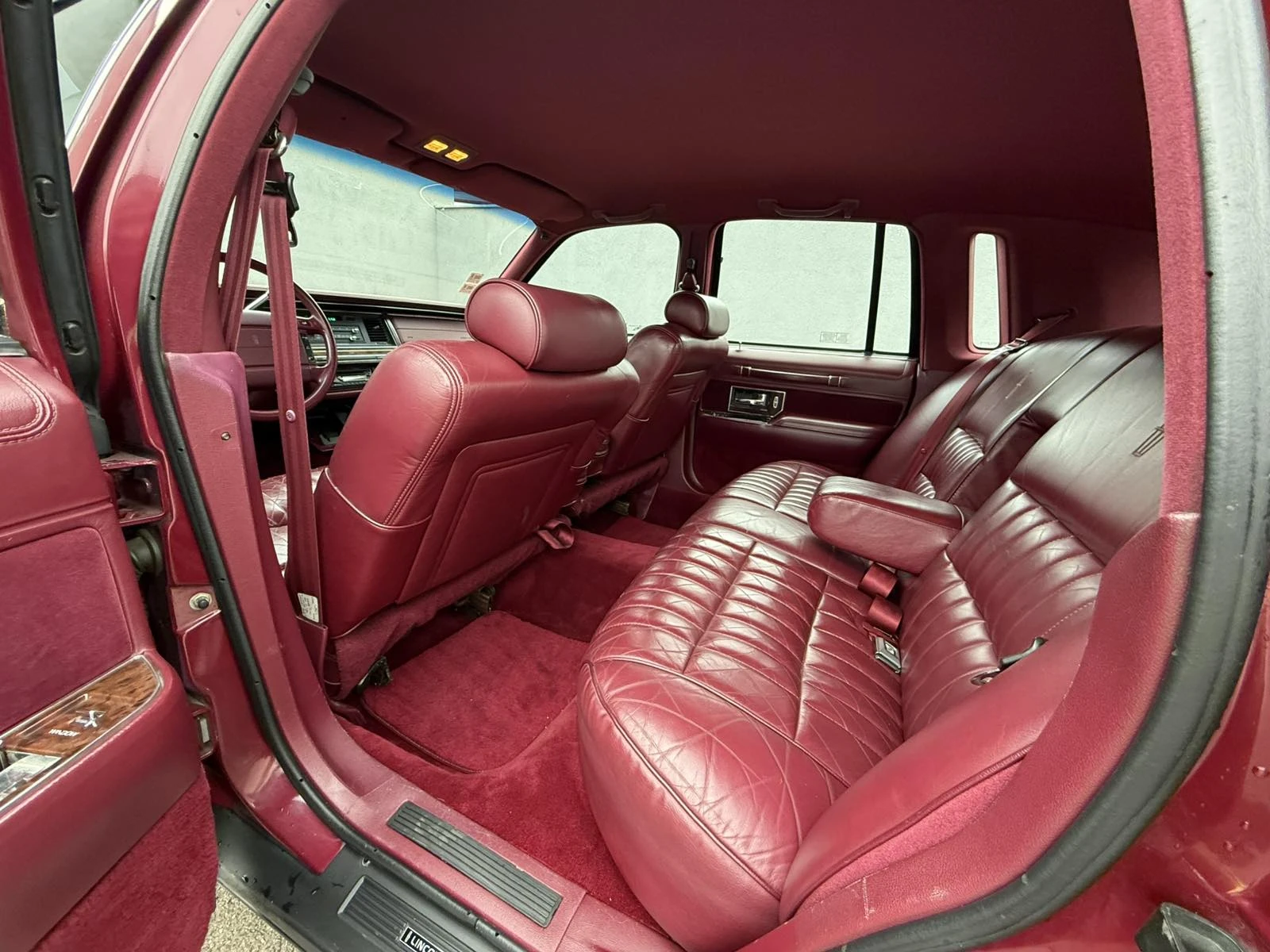 Lincoln Town car | Mobile.bg   16