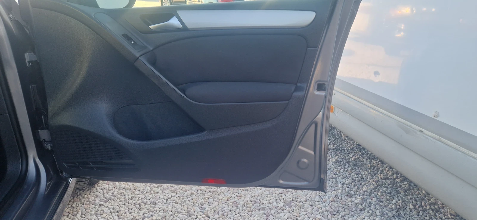 VW Golf 1.6 tdi-R-line-ИТАЛИЯ - изображение 10