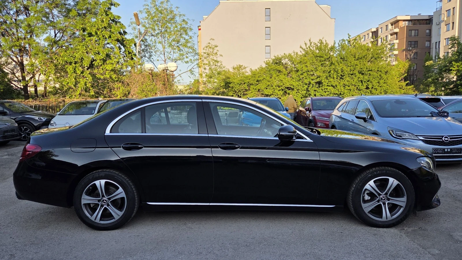 Mercedes-Benz E 220 2019/Face lift/Аmbient/9G - изображение 2