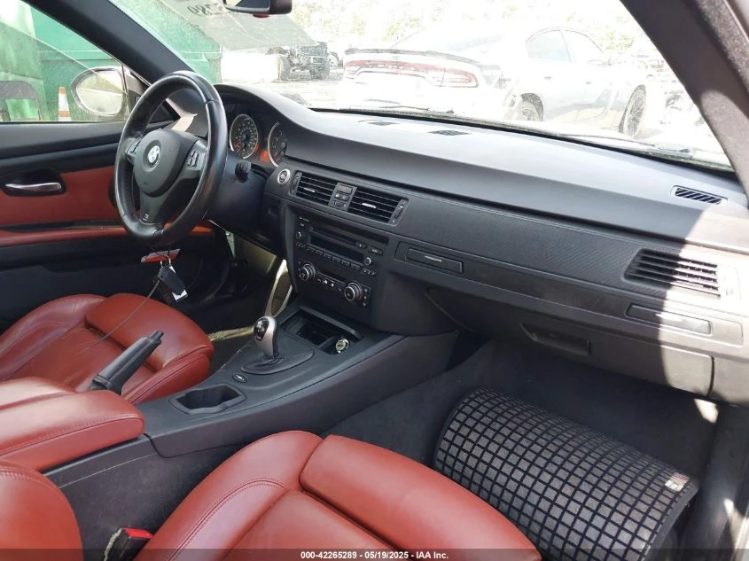 BMW M3 2 Ключа* Клип на Двигател* Реални км - изображение 7