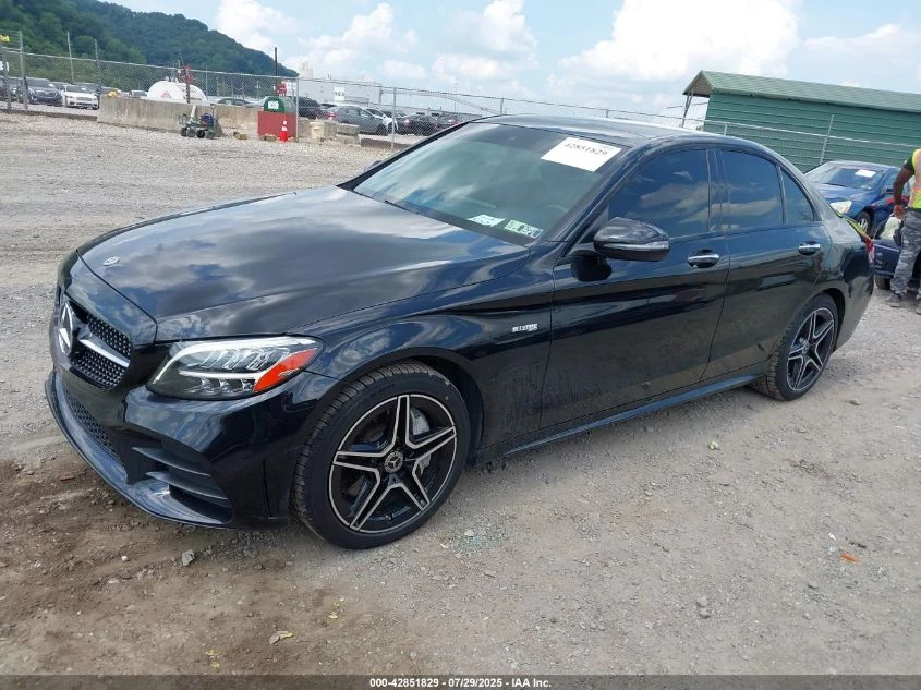 Mercedes-Benz C 300 2019 MERCEDES-BENZ C 300 4MATIC - изображение 4