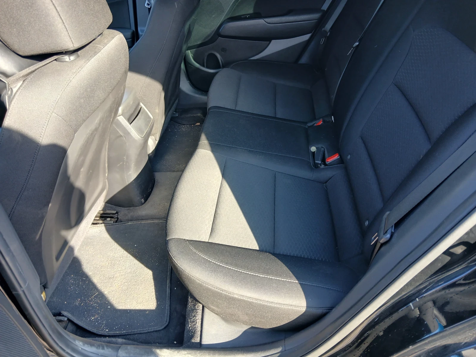 Hyundai Elantra  - изображение 8
