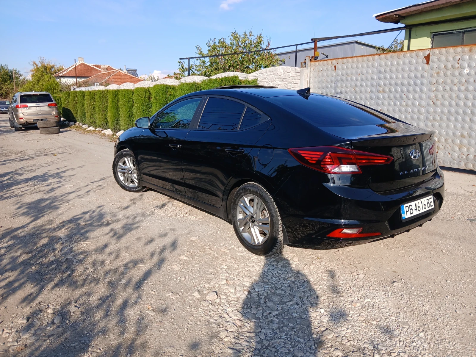 Hyundai Elantra  - изображение 6